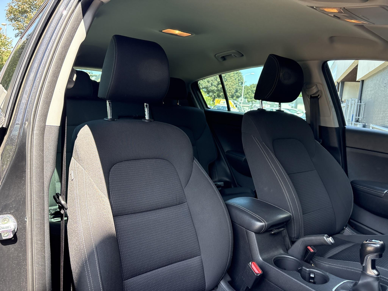 Kia Sportage 1.6 GDI First Edition | Navi | Climate | Cruise | — photo 4