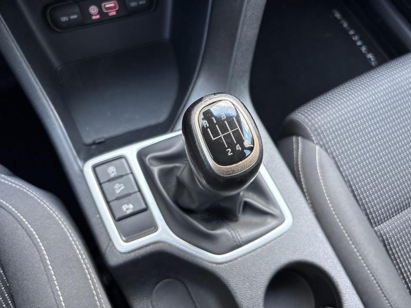 Kia Sportage 1.6 GDI First Edition | Navi | Climate | Cruise | — photo 13