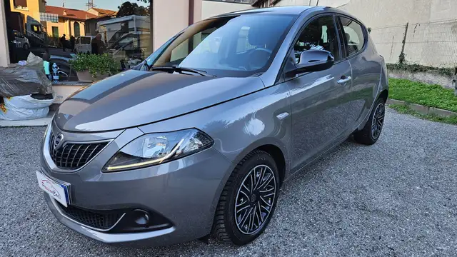 Lancia Ypsilon 1.0 F Hybrid Gold GARANZIA LANCIA FINO 03/2028 !!
