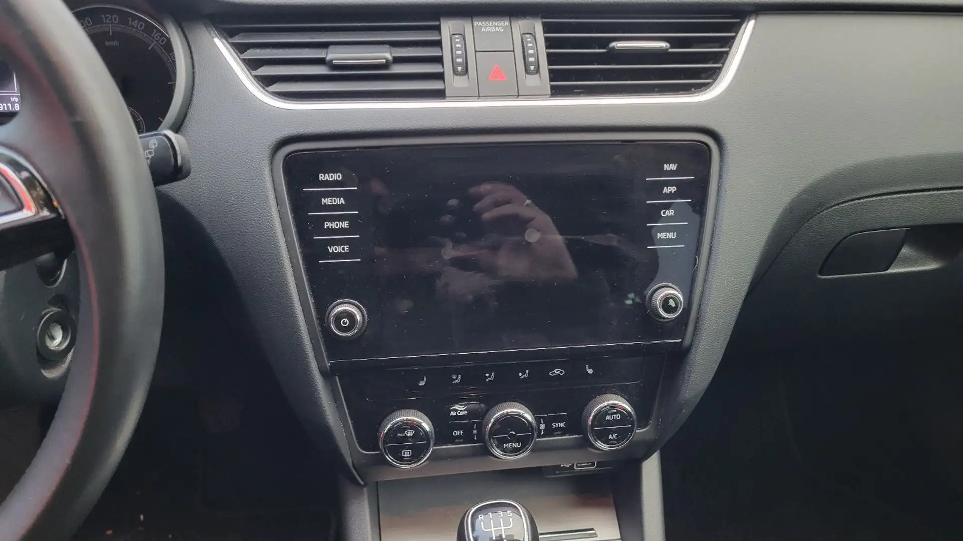 Skoda Octavia - 2 Hand - Scheckheft geflegt Insp .NEU Argent - 2