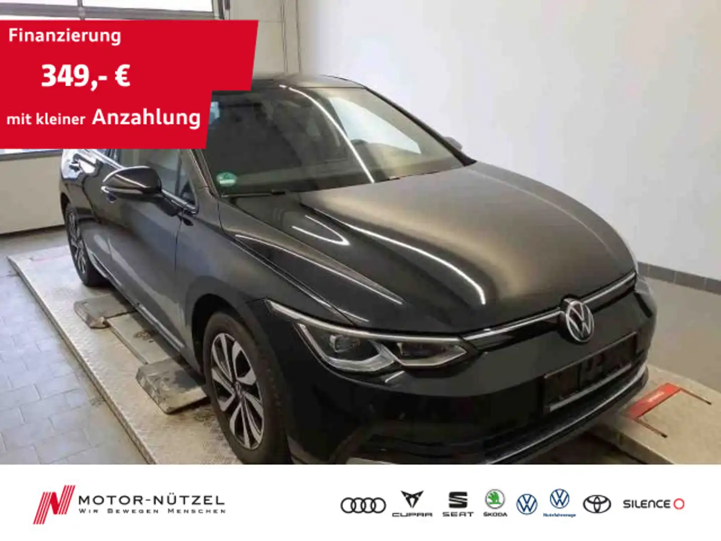 Volkswagen Golf VIII 2.0TDI DSG 5JG+MATRIX+NAV+AHK+PANO+HuD Schwarz - 1