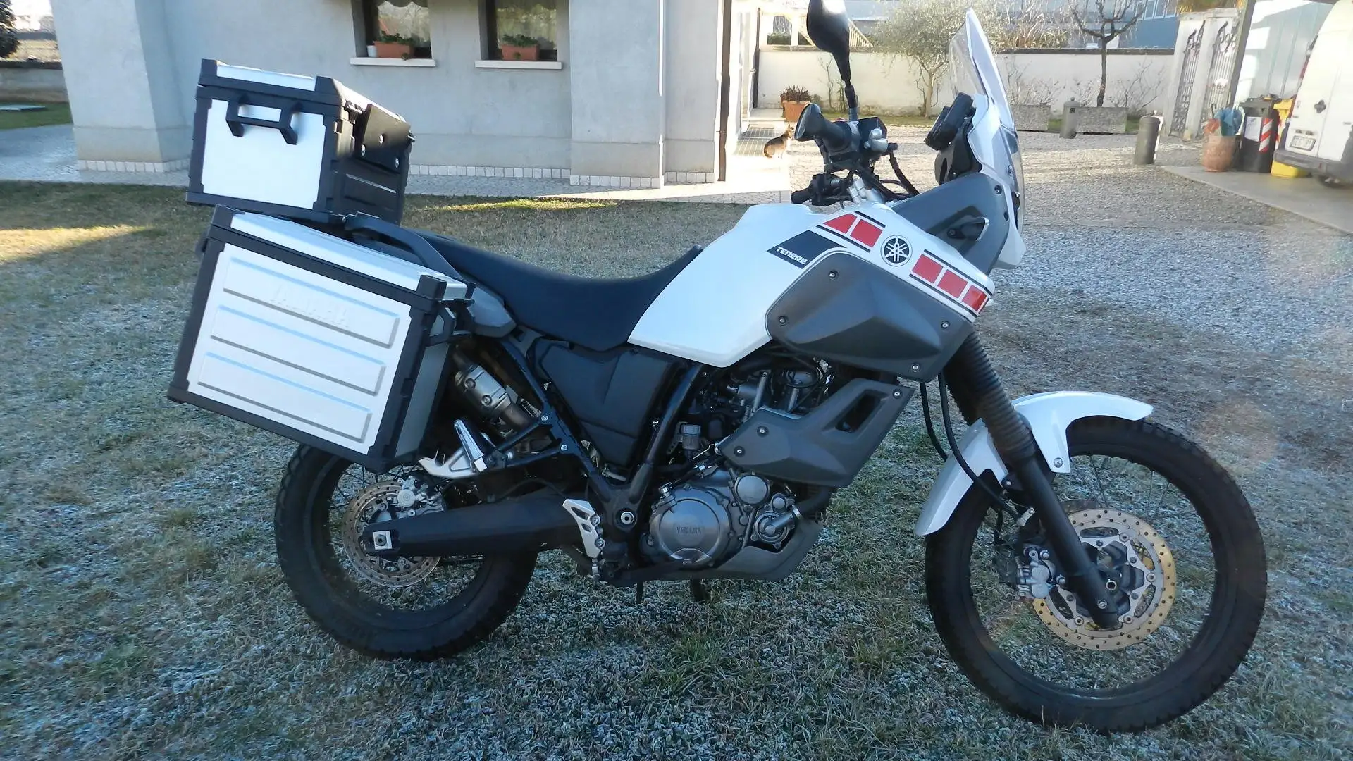 Yamaha XTZ 660 Tenerè Blanco - 1