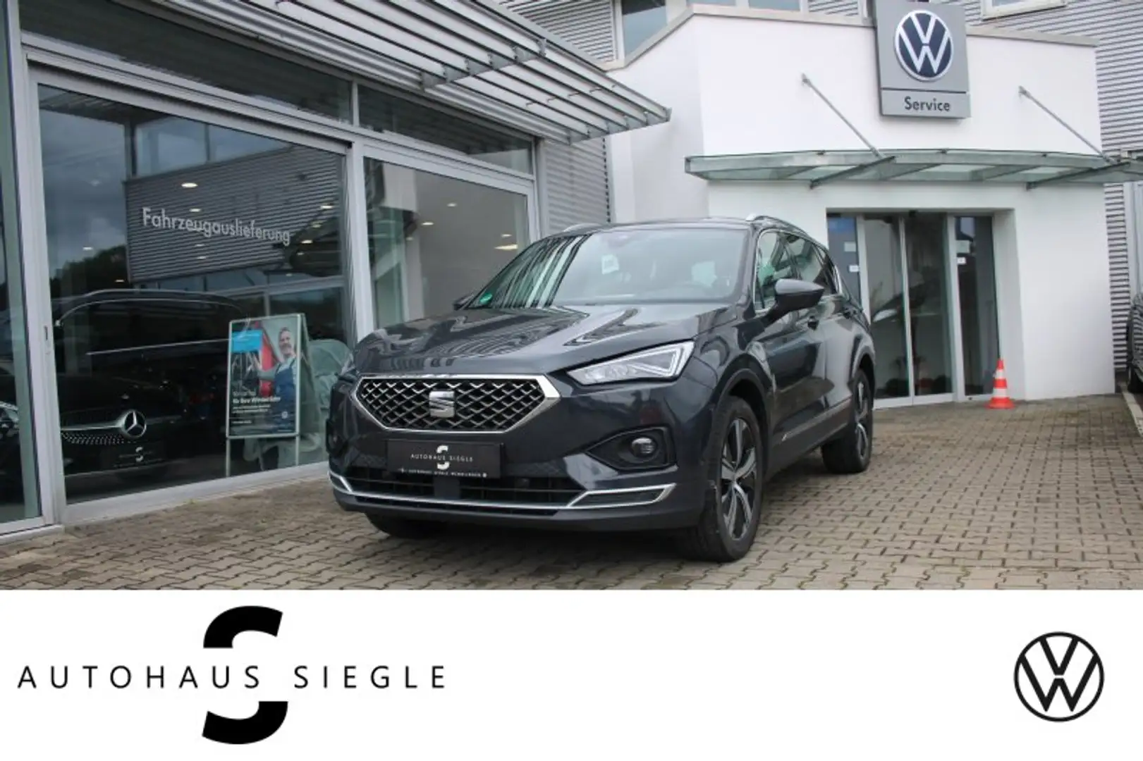 SEAT Tarraco 1.4 e-HYBRID Xcellence DSG Navi LED ACC Kamera Sit Grau - 1
