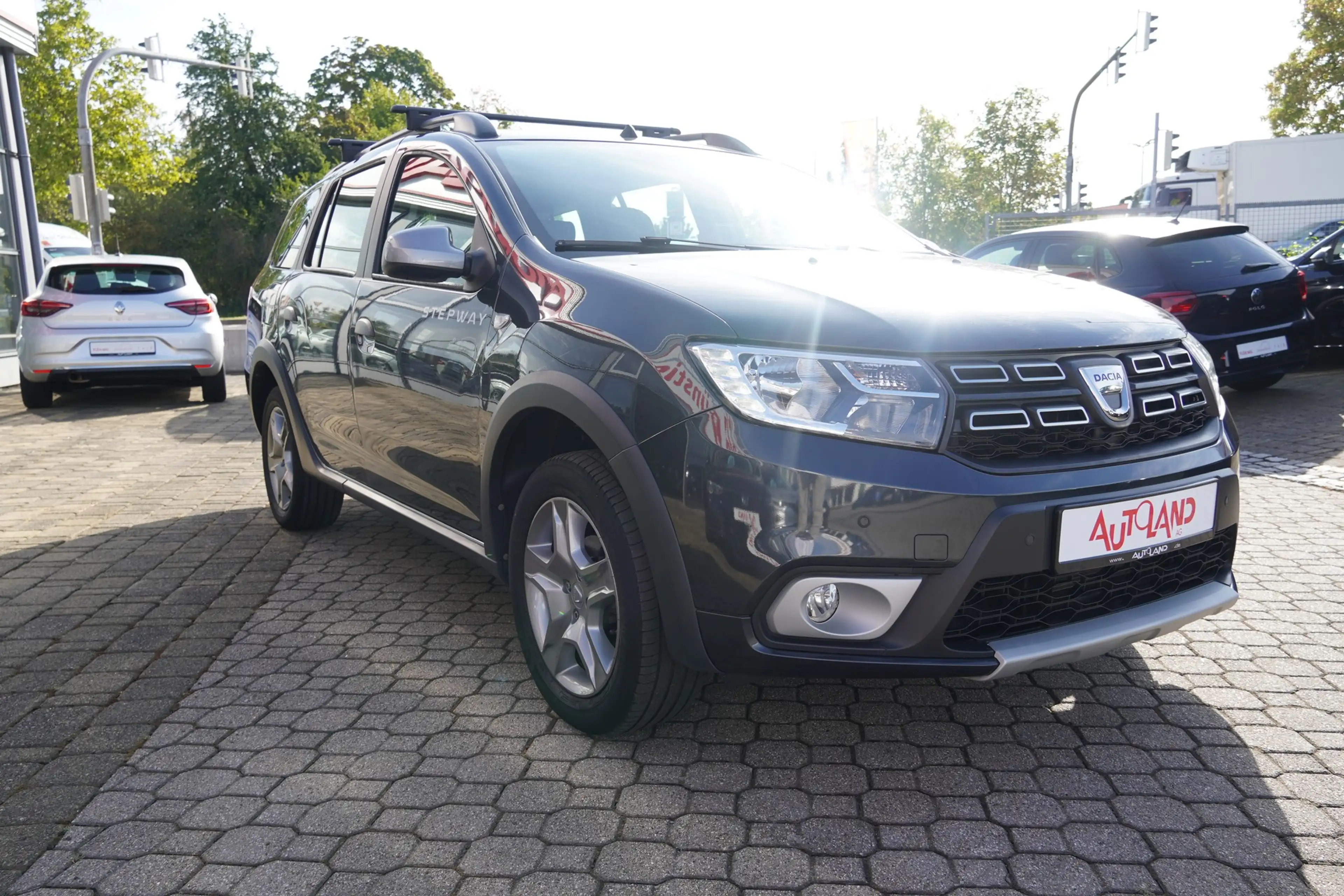 Dacia Logan Stepway 0.9 TCe 90 Navi Kamera Leder PDC — photo 9