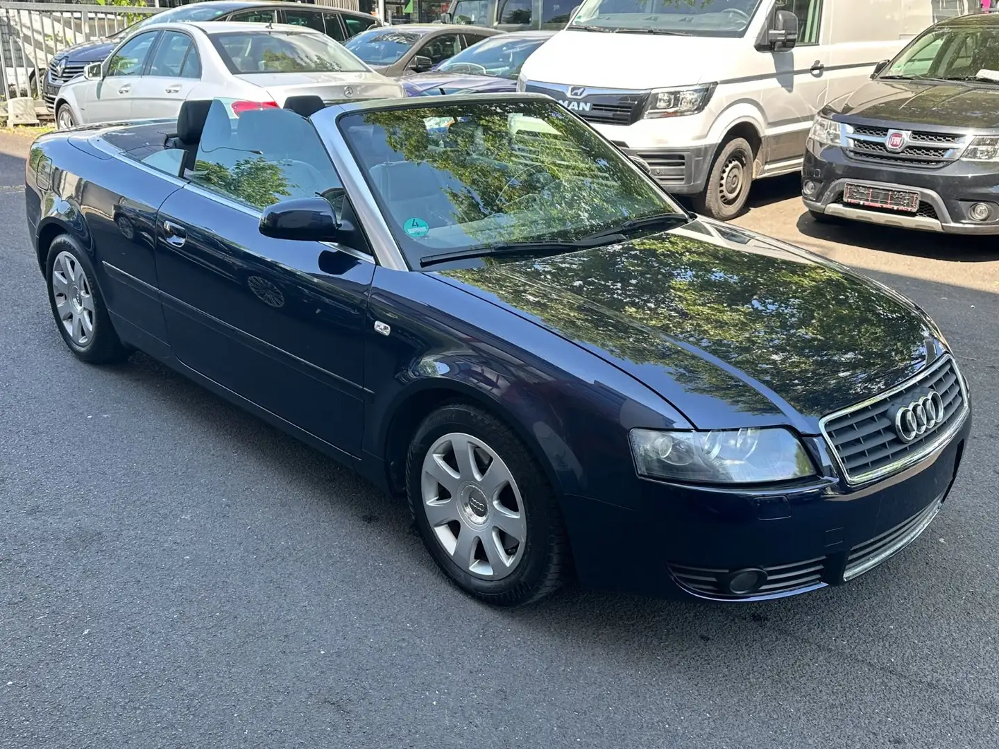 Audi A4 Cabriolet 1.8 T~NAVI~LEDER~XENON~BOSE Blauw - 1