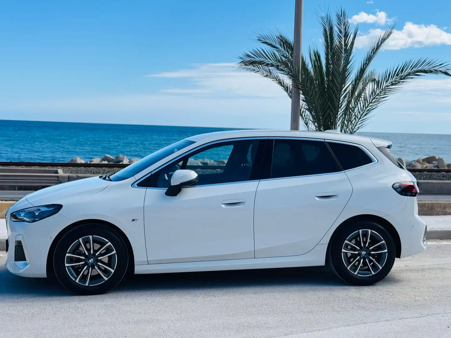 BMW 220 220i Active Tourer Aut. - 2