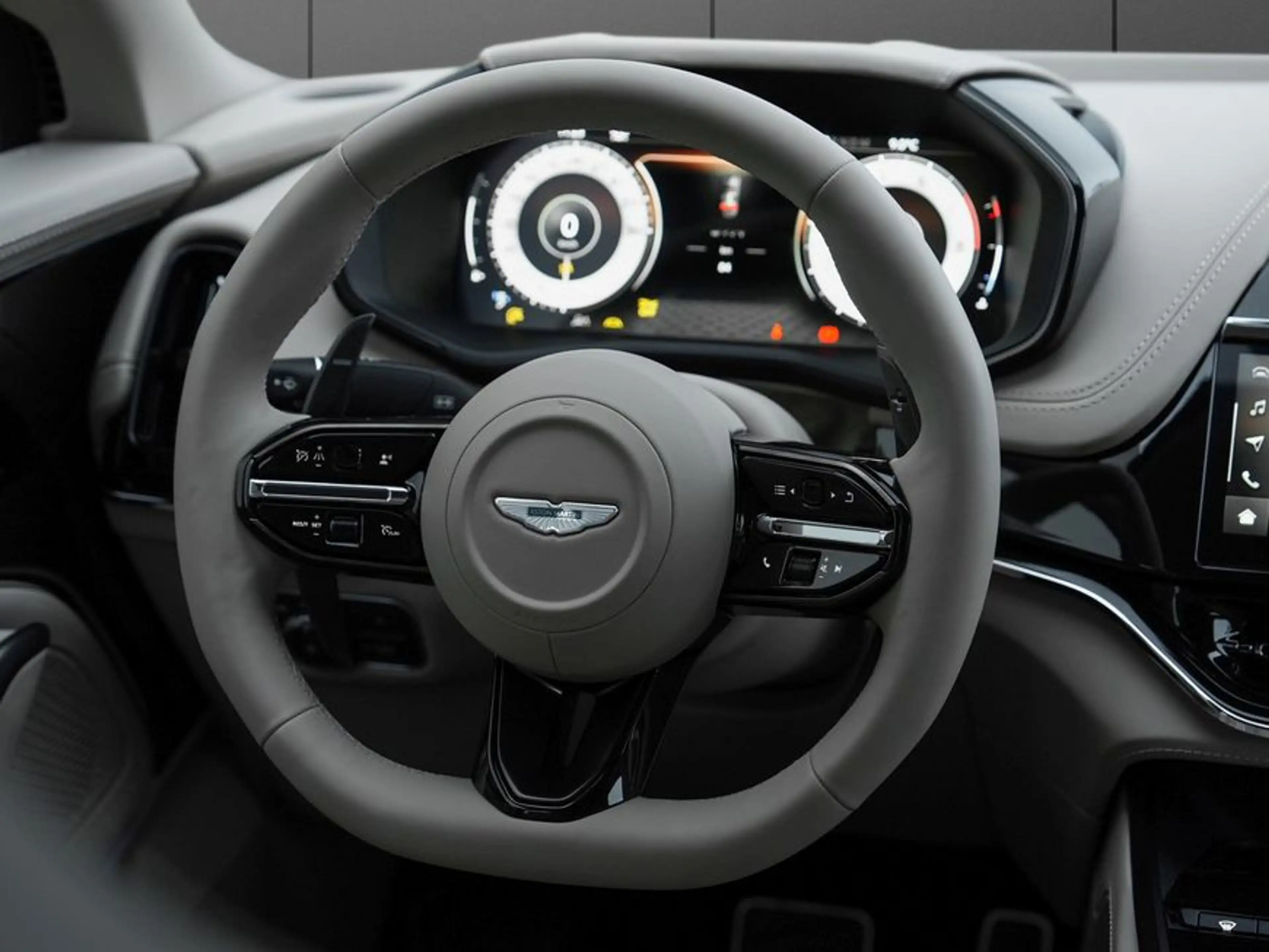 Aston Martin DBX 707 MJ 2025 — photo 11