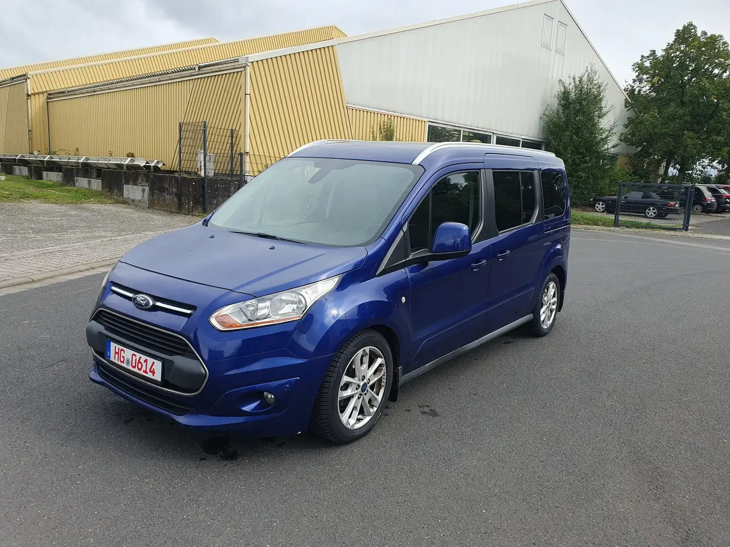 Ford Tourneo Connect Titanium - 1