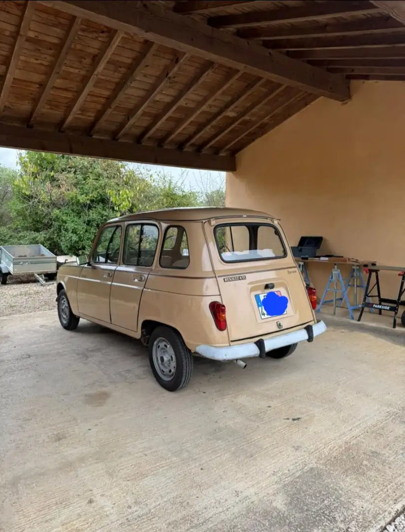 Renault R 4 bež - 1
