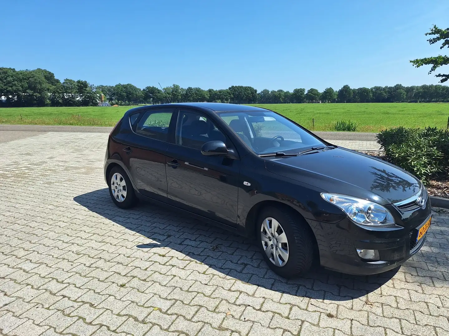 Hyundai i30 i30 1.6i Dynamic Nero - 2
