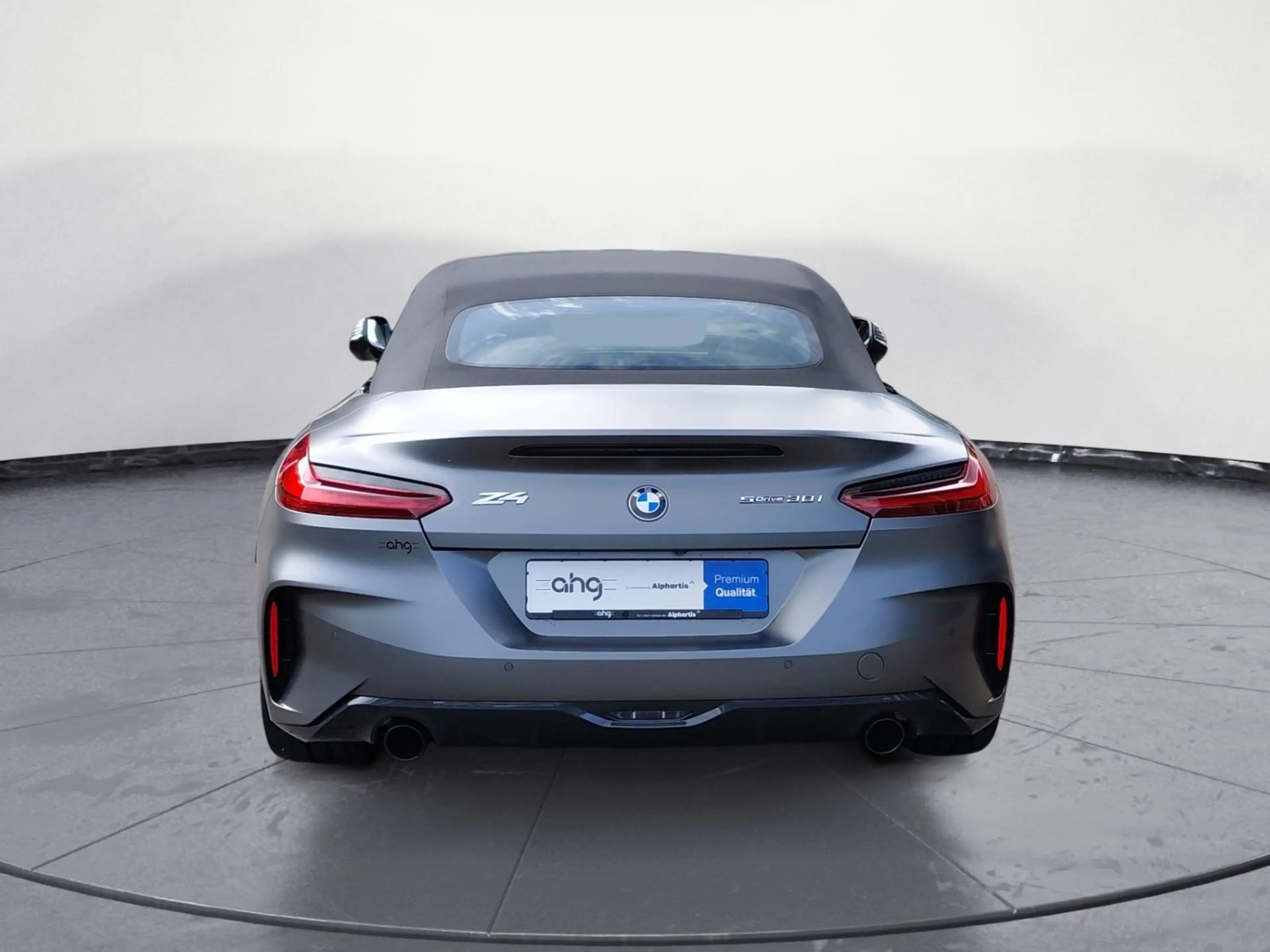 BMW Z4 sDrive30i M-Sport — photo 6