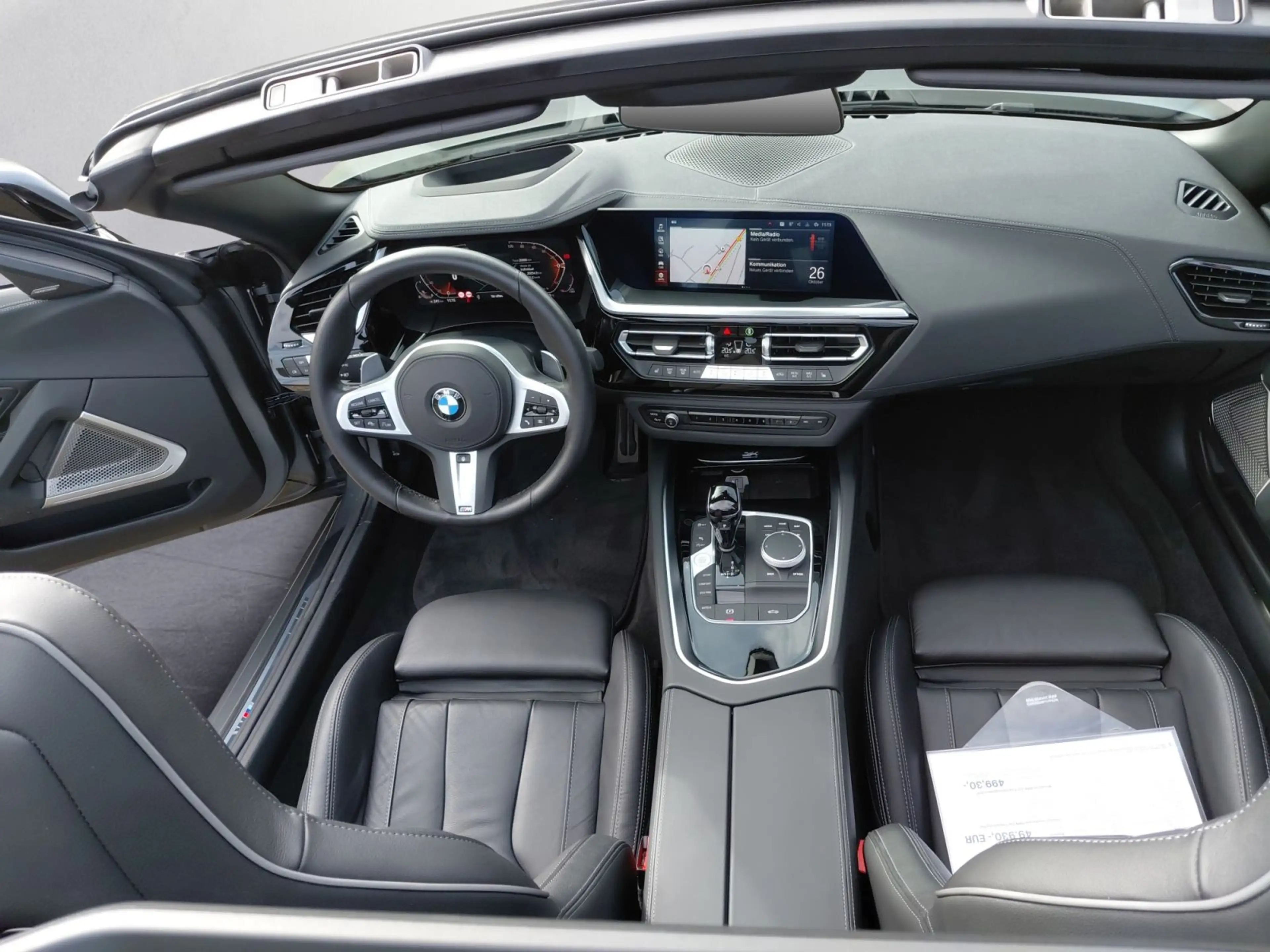 BMW Z4 sDrive30i M-Sport — photo 14