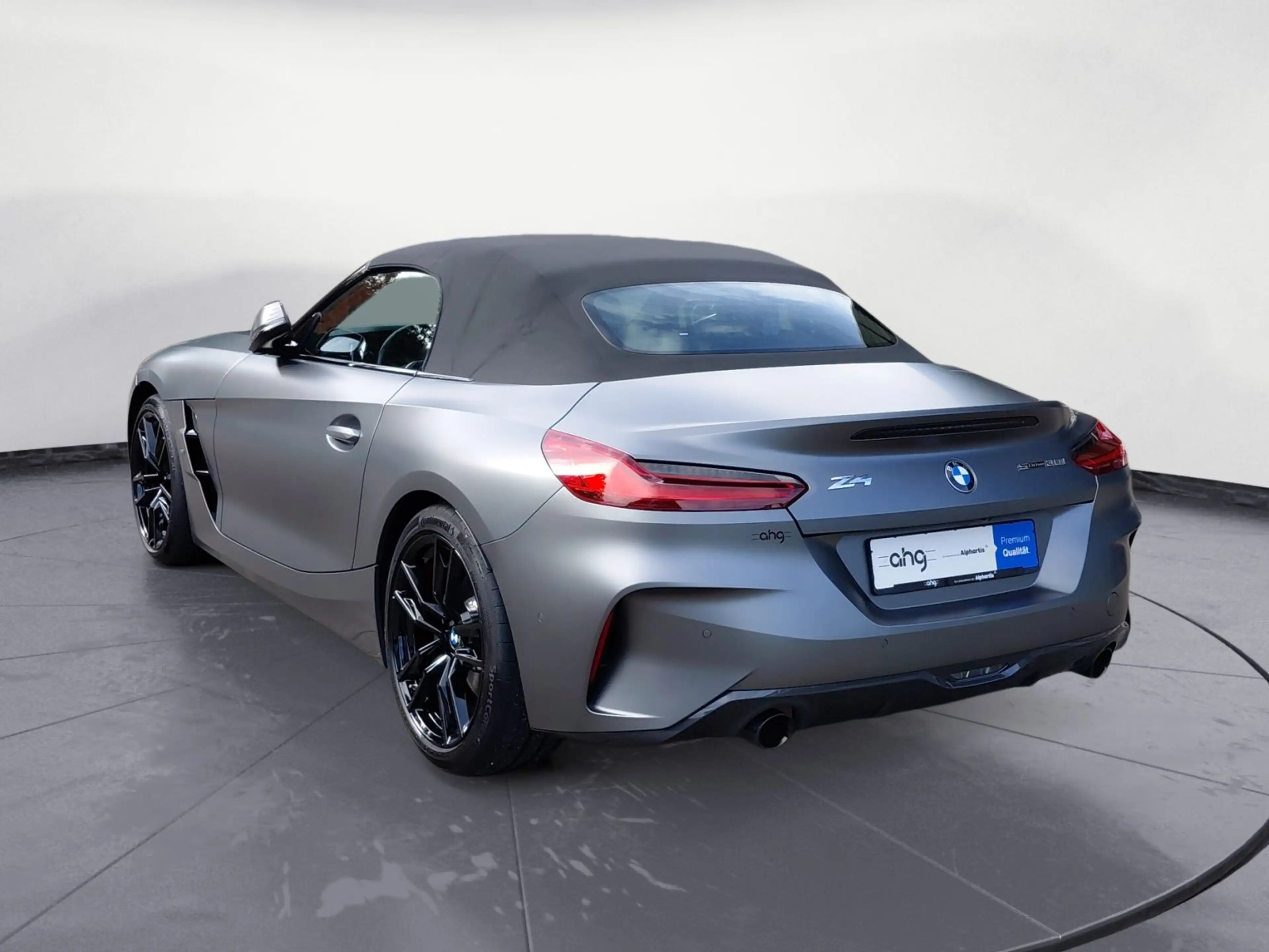 BMW Z4 sDrive30i M-Sport — photo 5