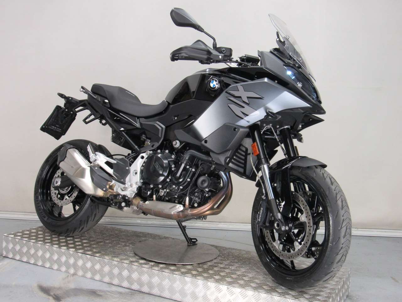 BMW F 900 XR ABS