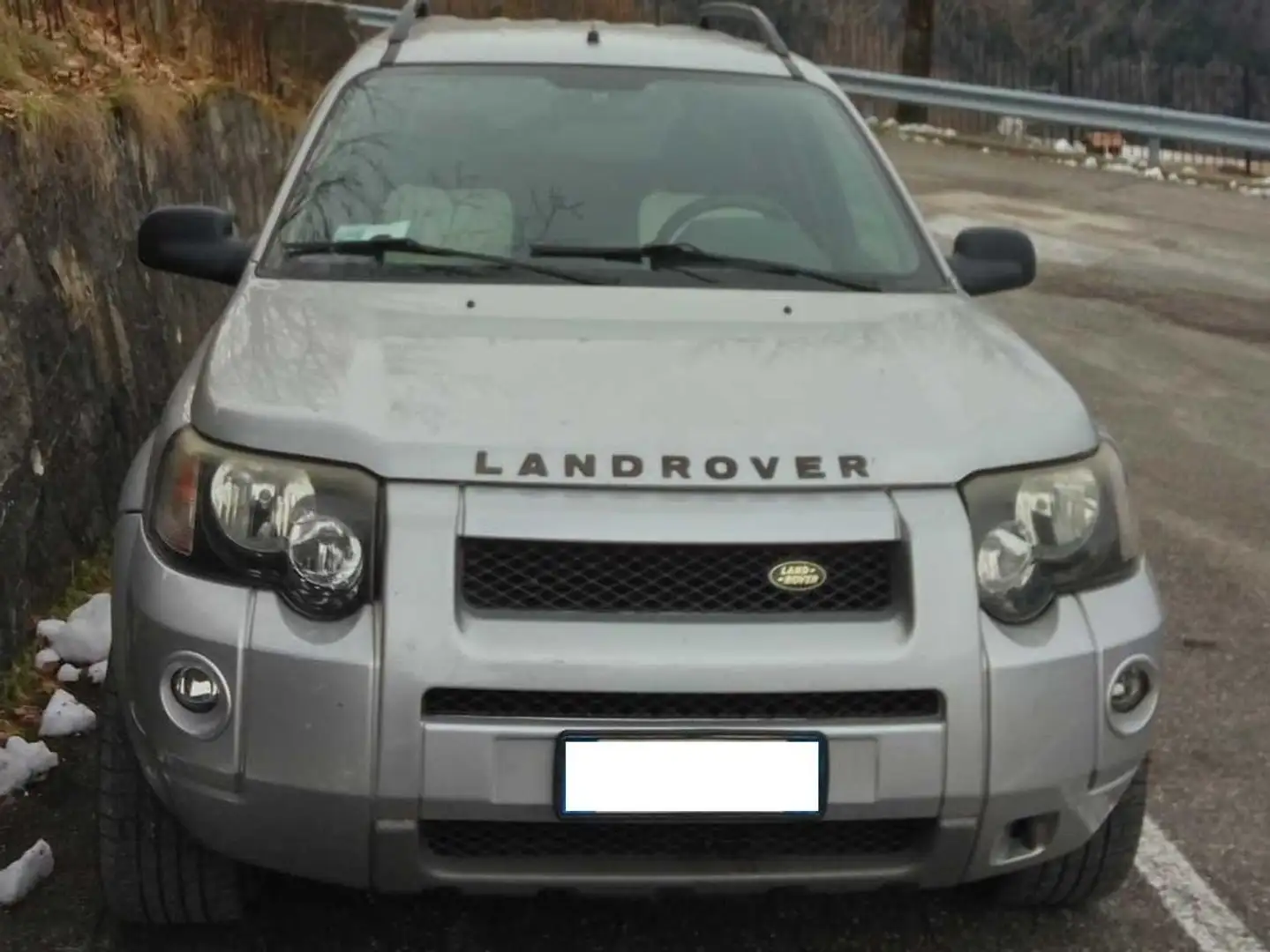 Land Rover Freelander Freelander SW 2.0 td4 SE Gris - 2
