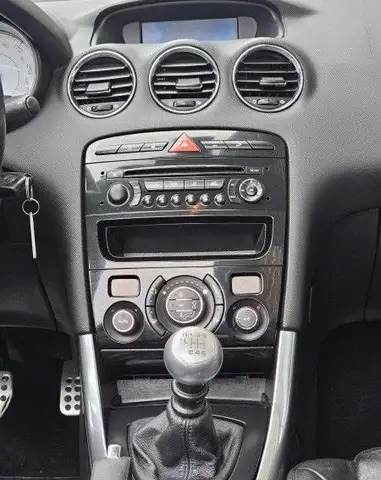 Peugeot 308 view 10