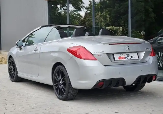 Peugeot 308 view 7