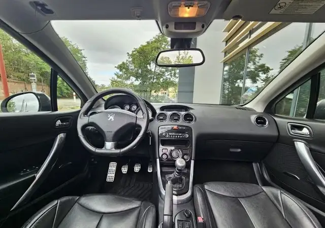 Peugeot 308 view 12
