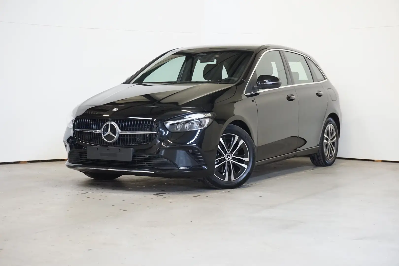 Mercedes-Benz B 180 TREKHAAK WEGKLAPBAAR - Slechts 4000 km Zwart - 1