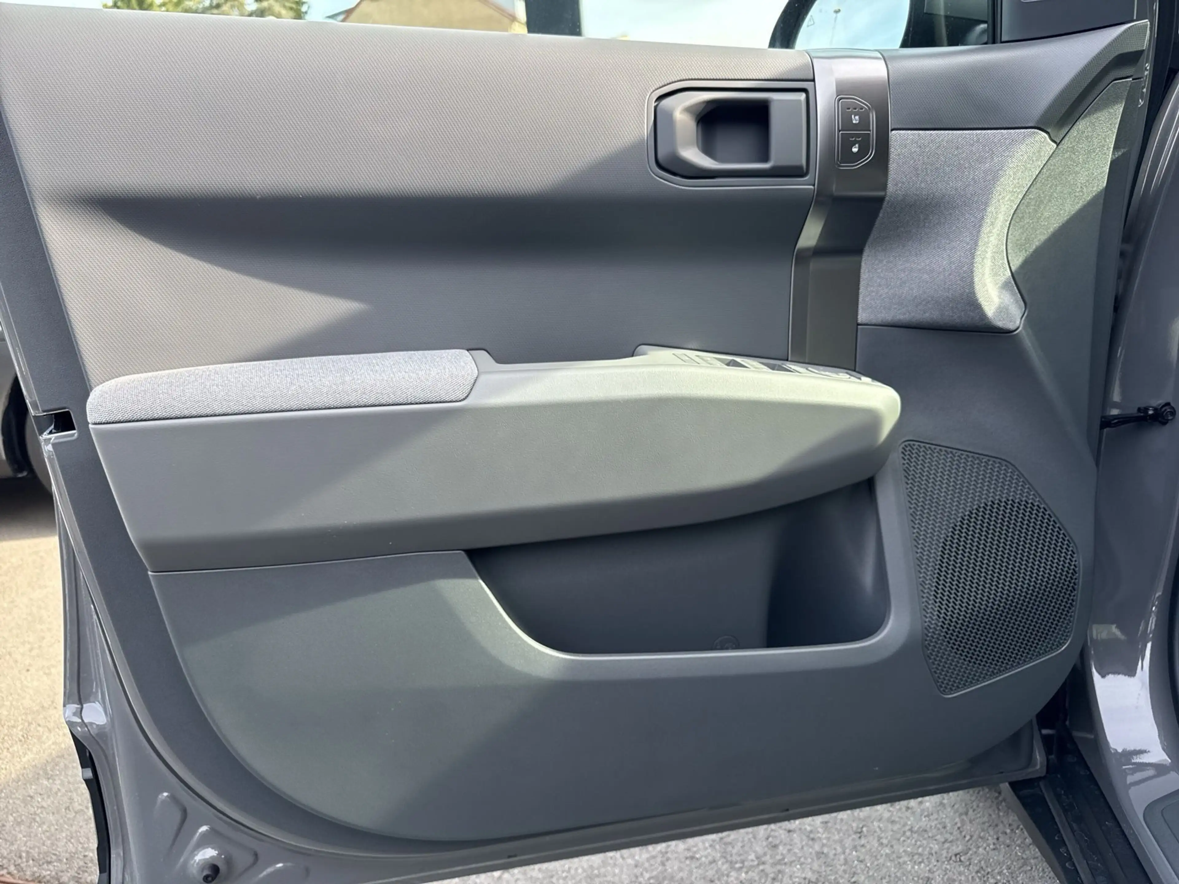 Kia EV3 EARTH 81,4 kWh 2WD Stdhz,Wide,Cam,Distr,Keyl — photo 11