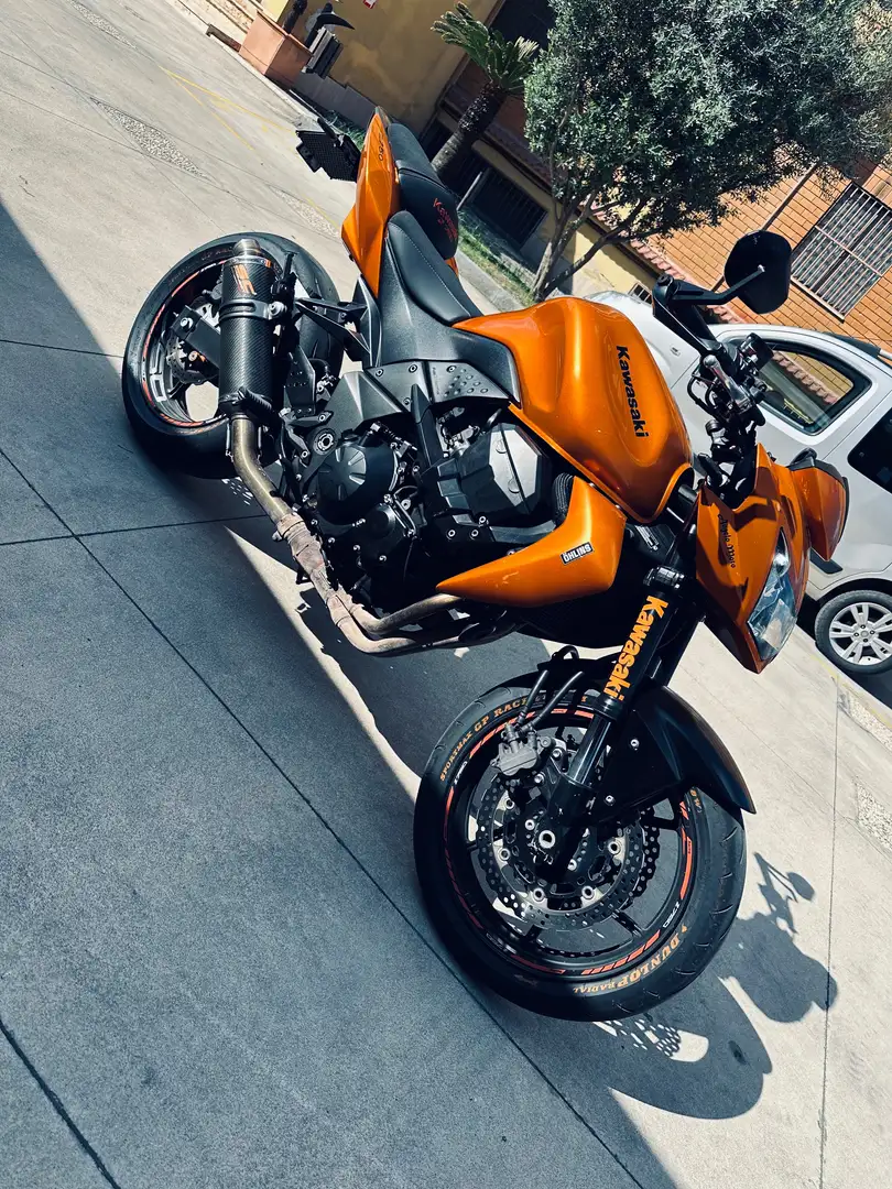 Kawasaki Z 750 N narančasta - 2