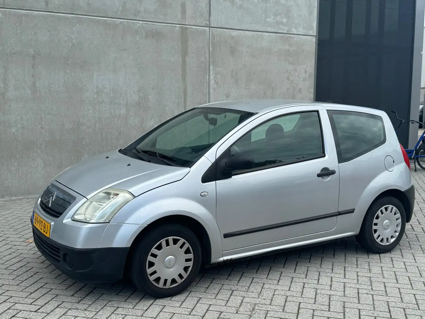 Citroen C2 1.1i Séduction 2005 APK 2026|NAP Grijs - 1