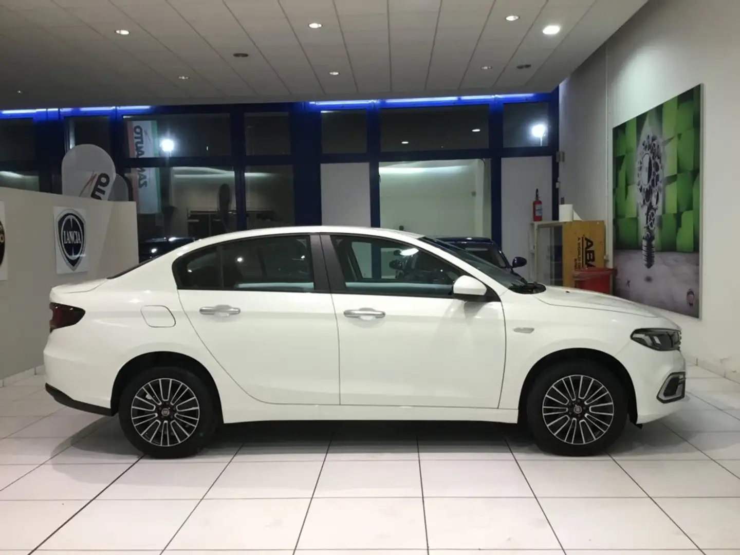 Fiat Tipo 1.6 Mjt S&S 4 porte City PROMO LUGLIO Bianco - 2