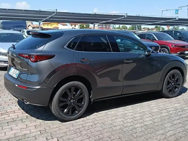 Mazda CX-30 view 9