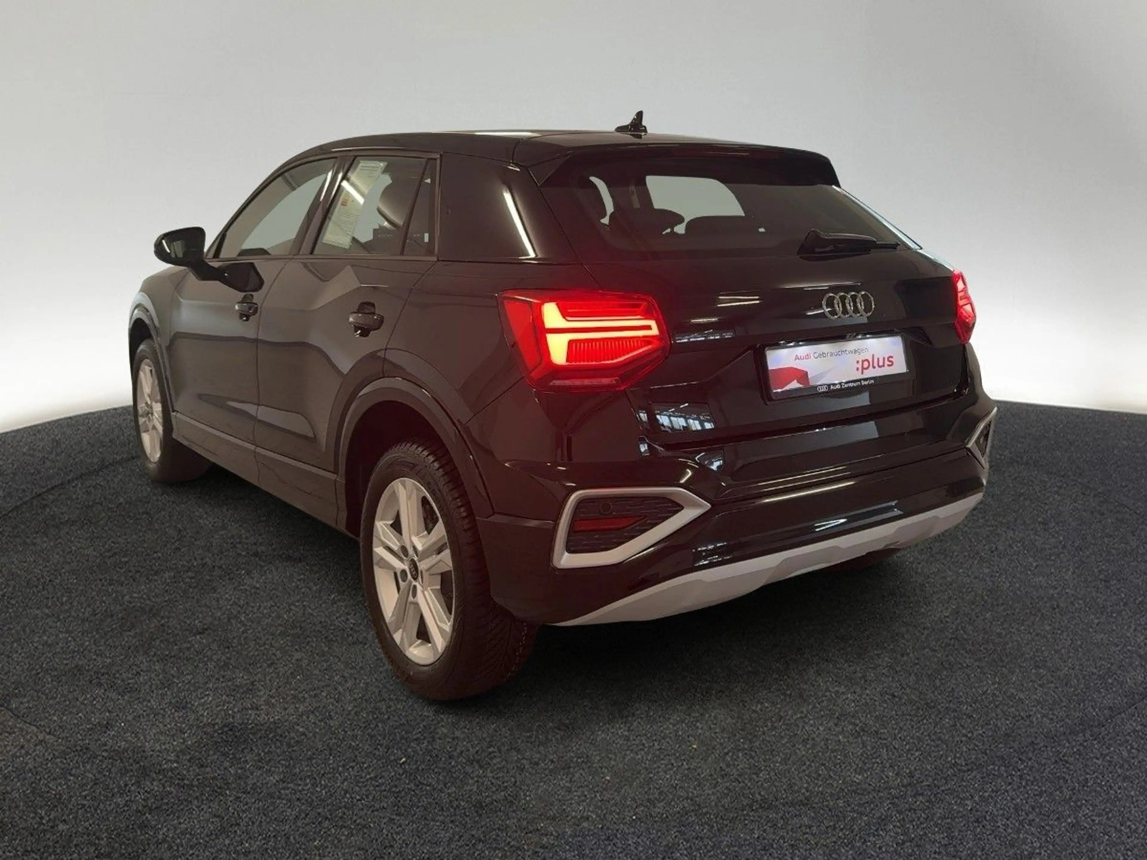 Audi Q2 advanced 35 TFSI S tronic — photo 3