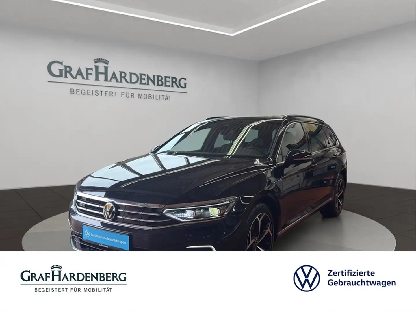 Volkswagen Passat Variant GTE Hybrid DSG AHK Leder Pano Noir - 1