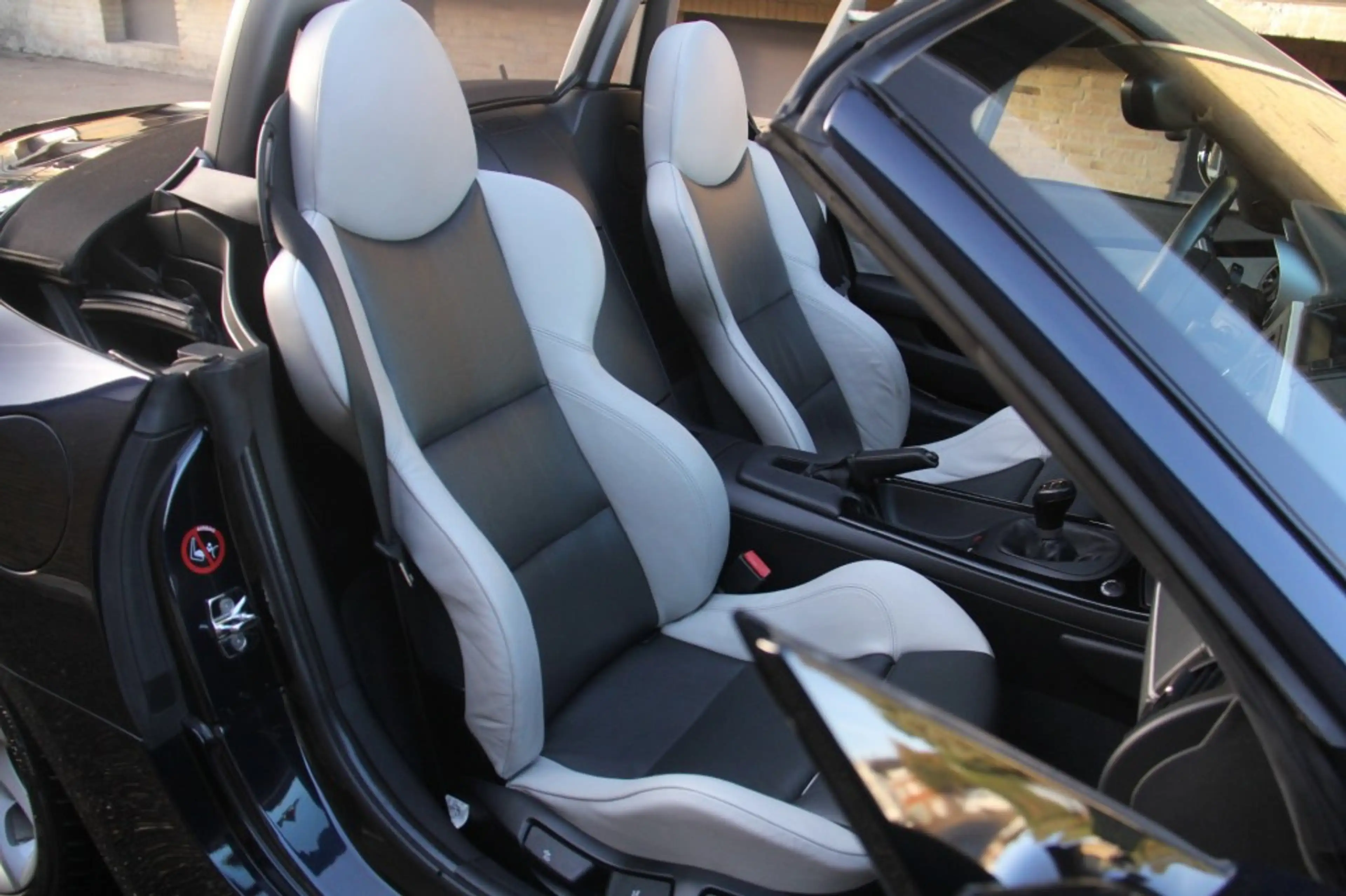 BMW Z4 2.0i Individual / Uniek / Full options / Top staat — photo 4