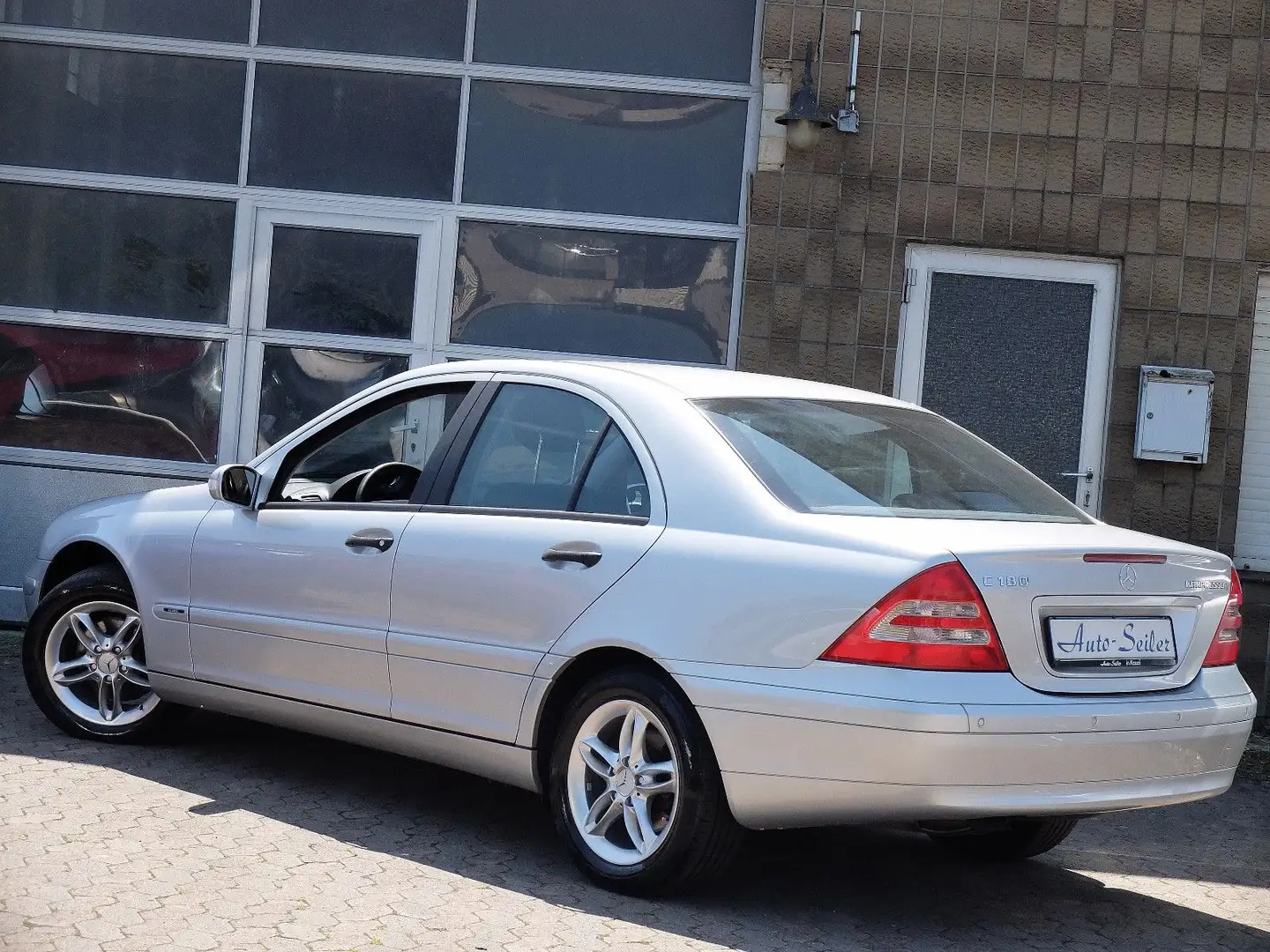 Mercedes-Benz C 180 - Klima-6Gang-PDC Argento - 2