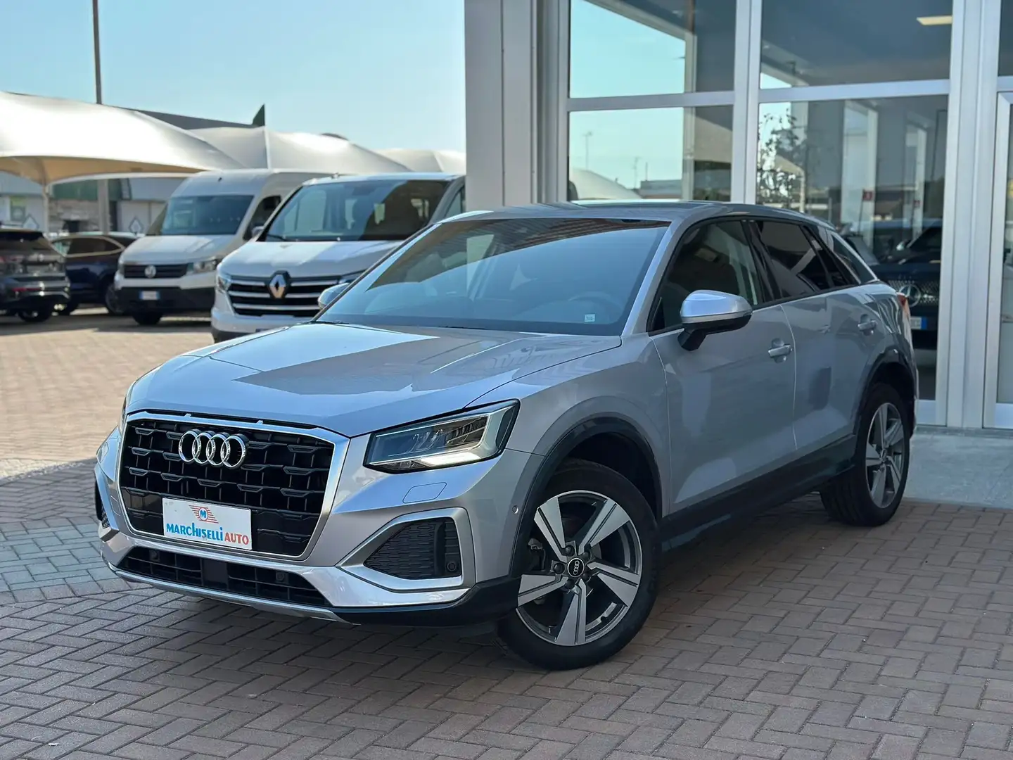 Audi Q2 35 1.5 tfsi Admired Advanced s-tronic Argento - 2