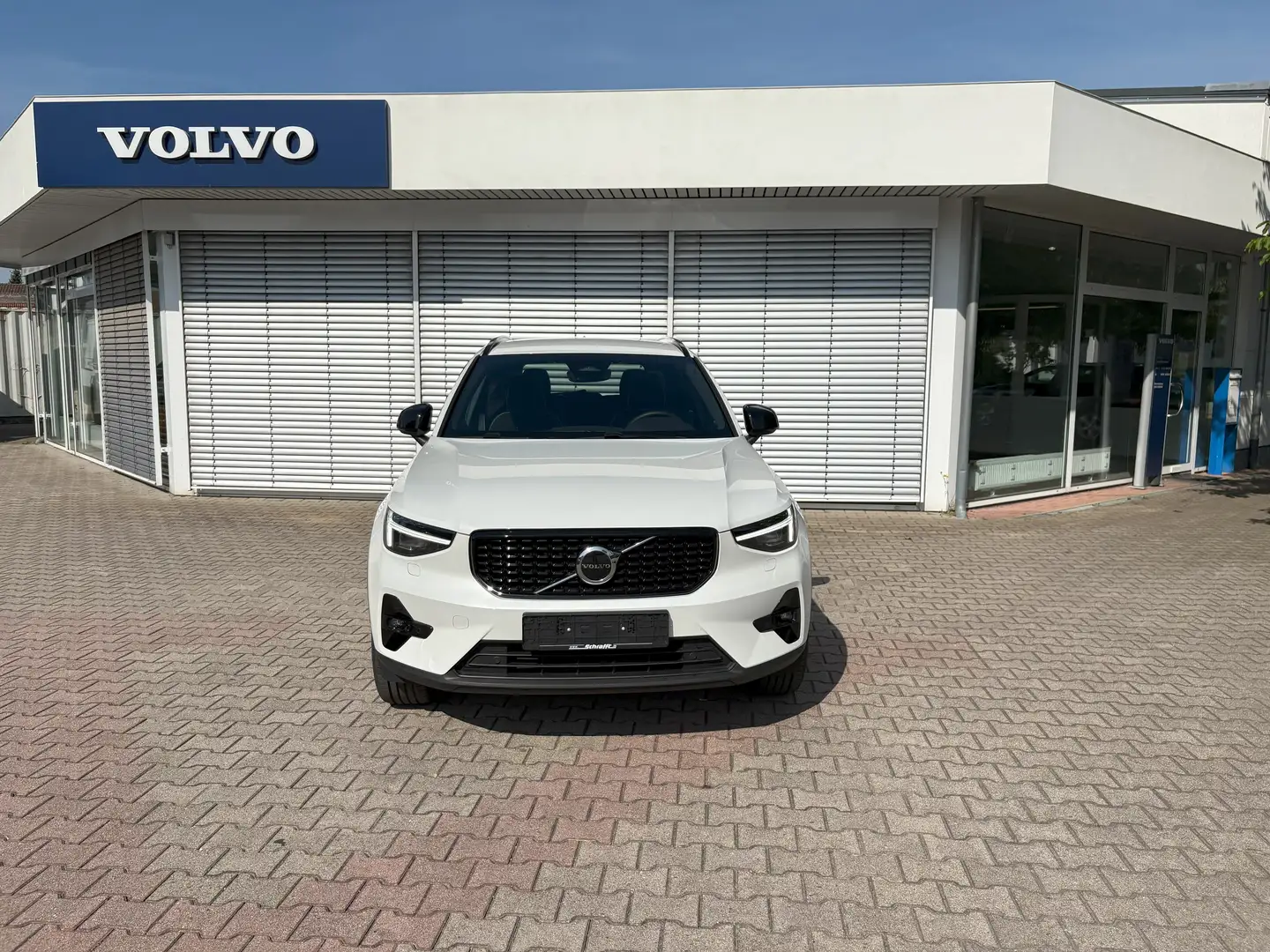 Volvo XC40 Plus Dark 2WD Blanc - 2