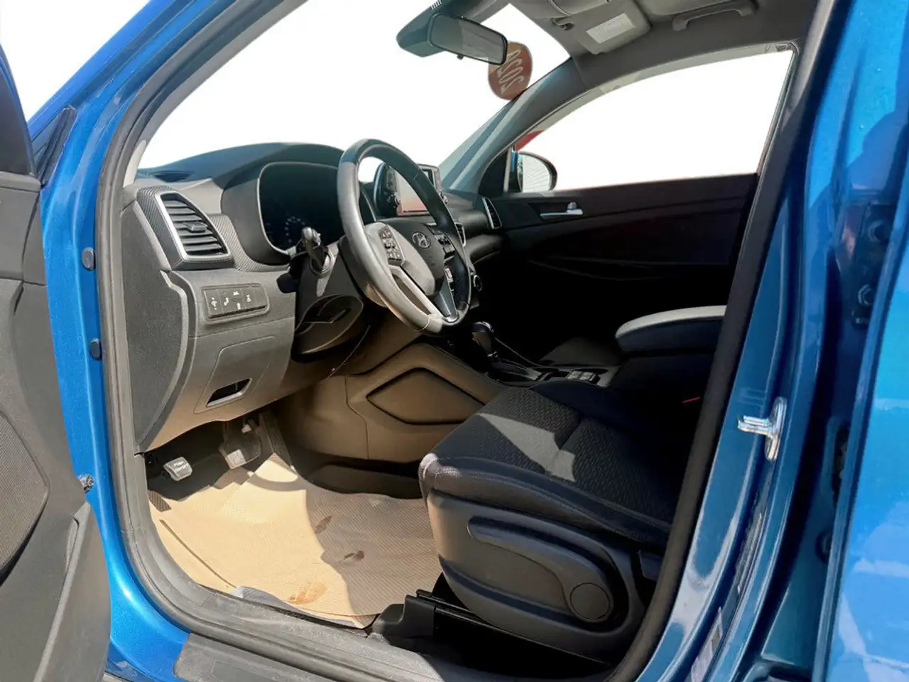 Hyundai TUCSON photo Hyundai TUCSON