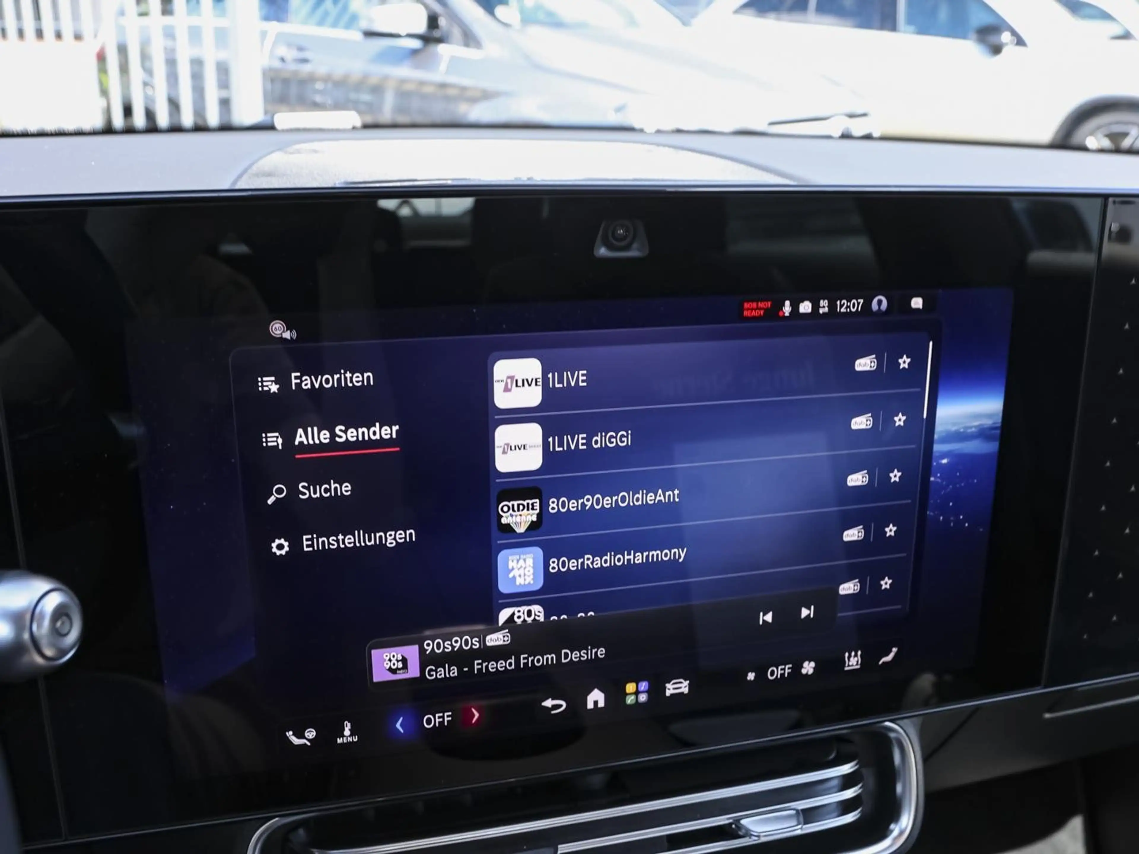 Mercedes-Benz CLA 250 + Progressive Distronic Totwinkel AHK — photo 16
