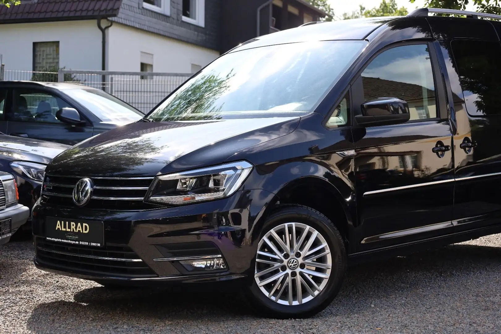 Volkswagen Caddy 2.0 TDI/Maxi 4Motion/Highline/AHK/KAM/7-Si Negru - 2