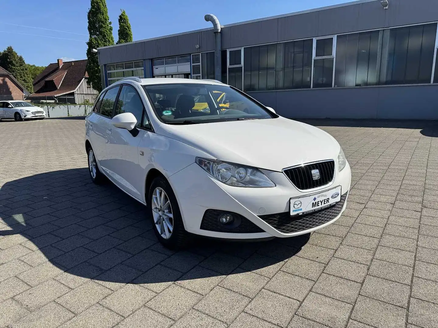 SEAT Ibiza ST 1.4 16V Style / Zahnriemen neu Weiß - 1