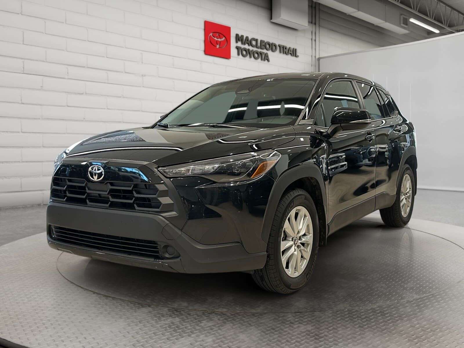 2026 Toyota Corolla Cross LE AWD | Heated Seats | Back Up Camera | No Accide