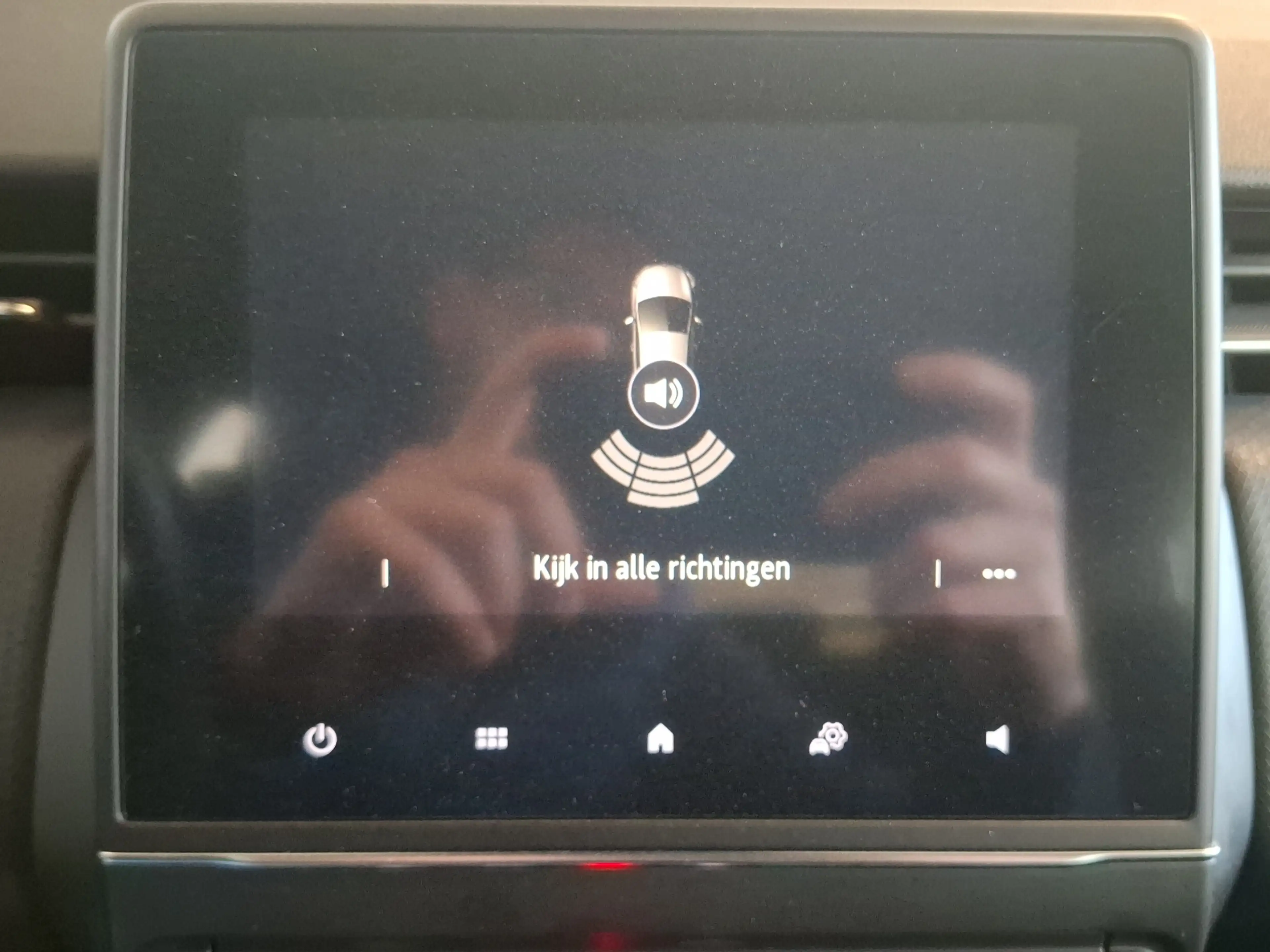 Renault Clio 1.0 TCe Zen NAVI AIRCO PDC — photo 13