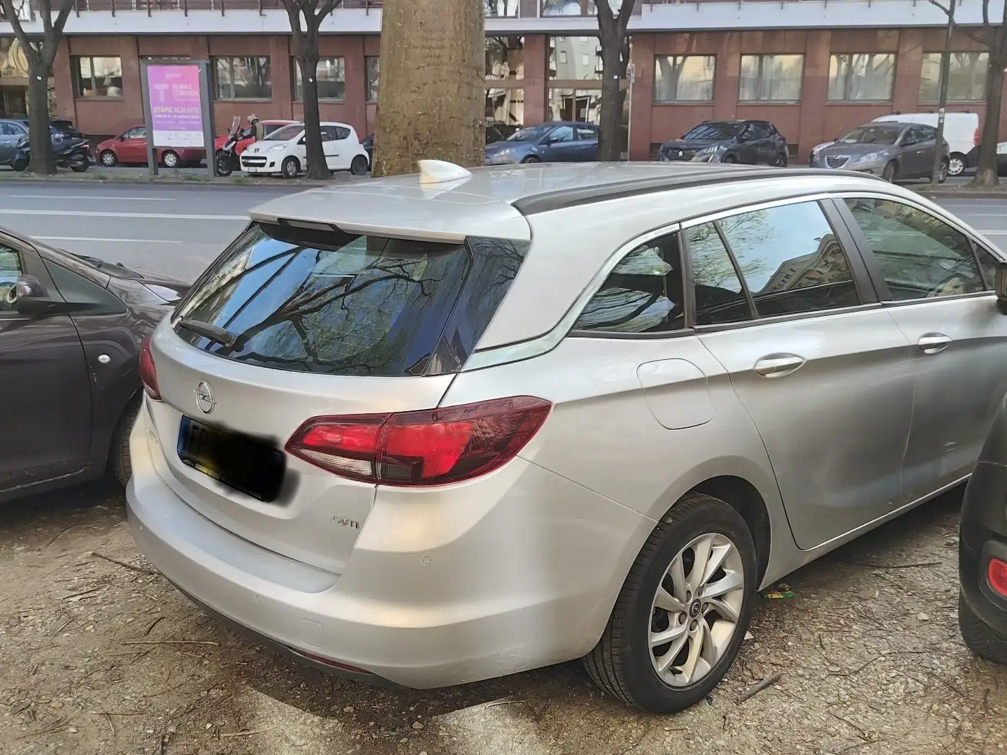 Opel Astra 5p 1.6 cdti Innovation s&s 110cv my18.5 Argento - 2