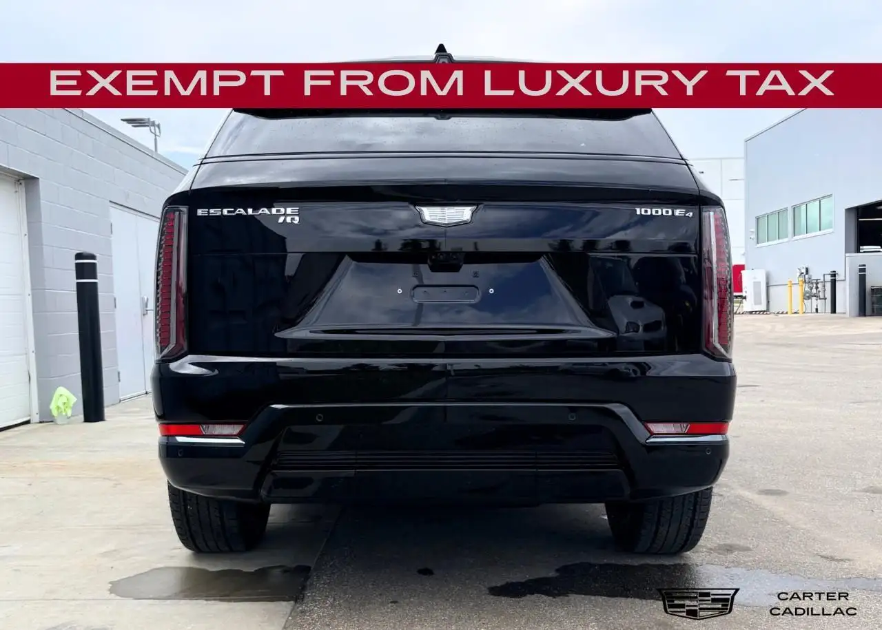 Cadillac Escalade снимка Cadillac Escalade