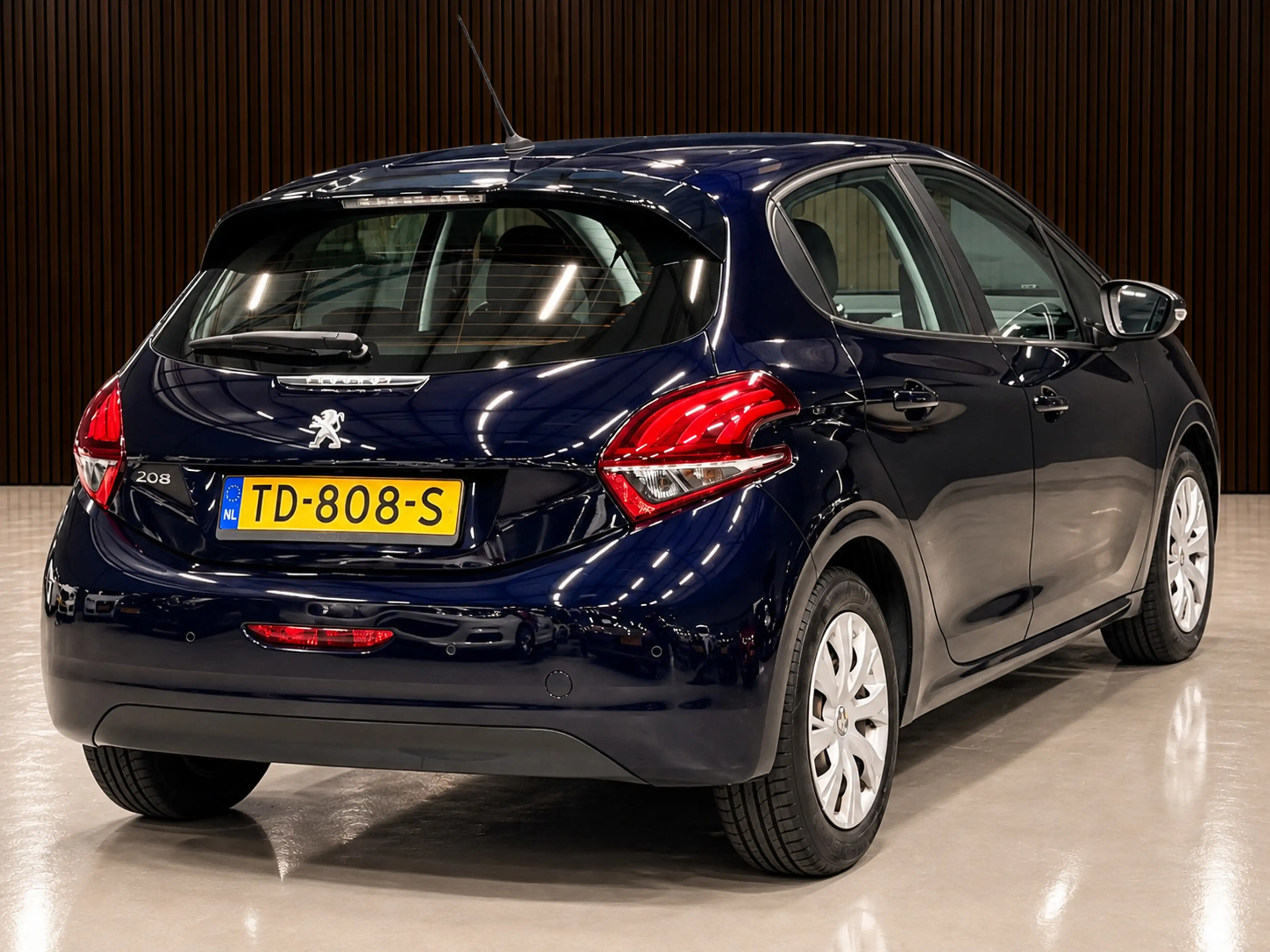 Peugeot 208 1.2 PureTech Active AUTOMAAT CARPLAY/CRUISE/ISOFIX — photo 4