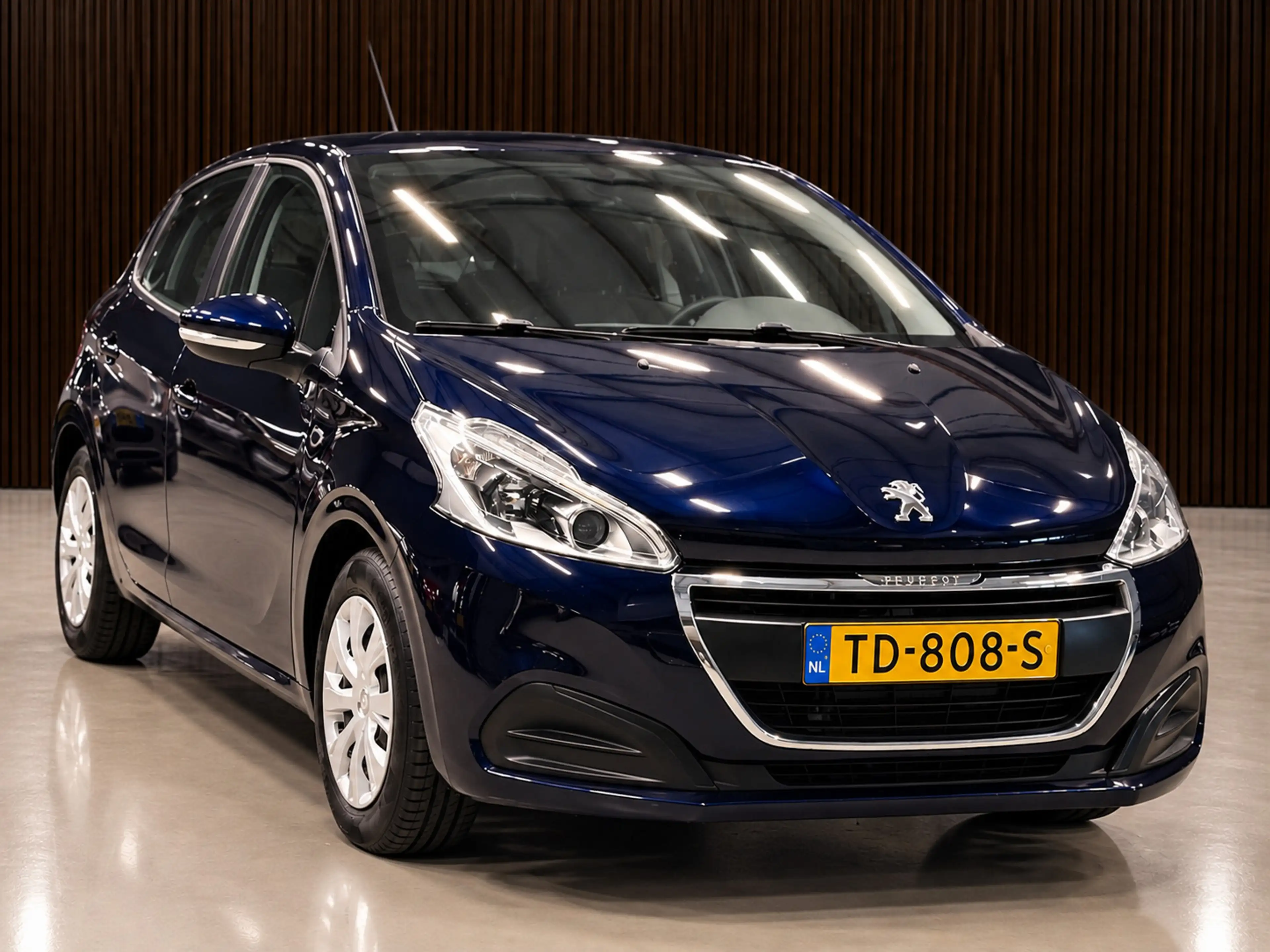 Peugeot 208 1.2 PureTech Active AUTOMAAT CARPLAY/CRUISE/ISOFIX — photo 3