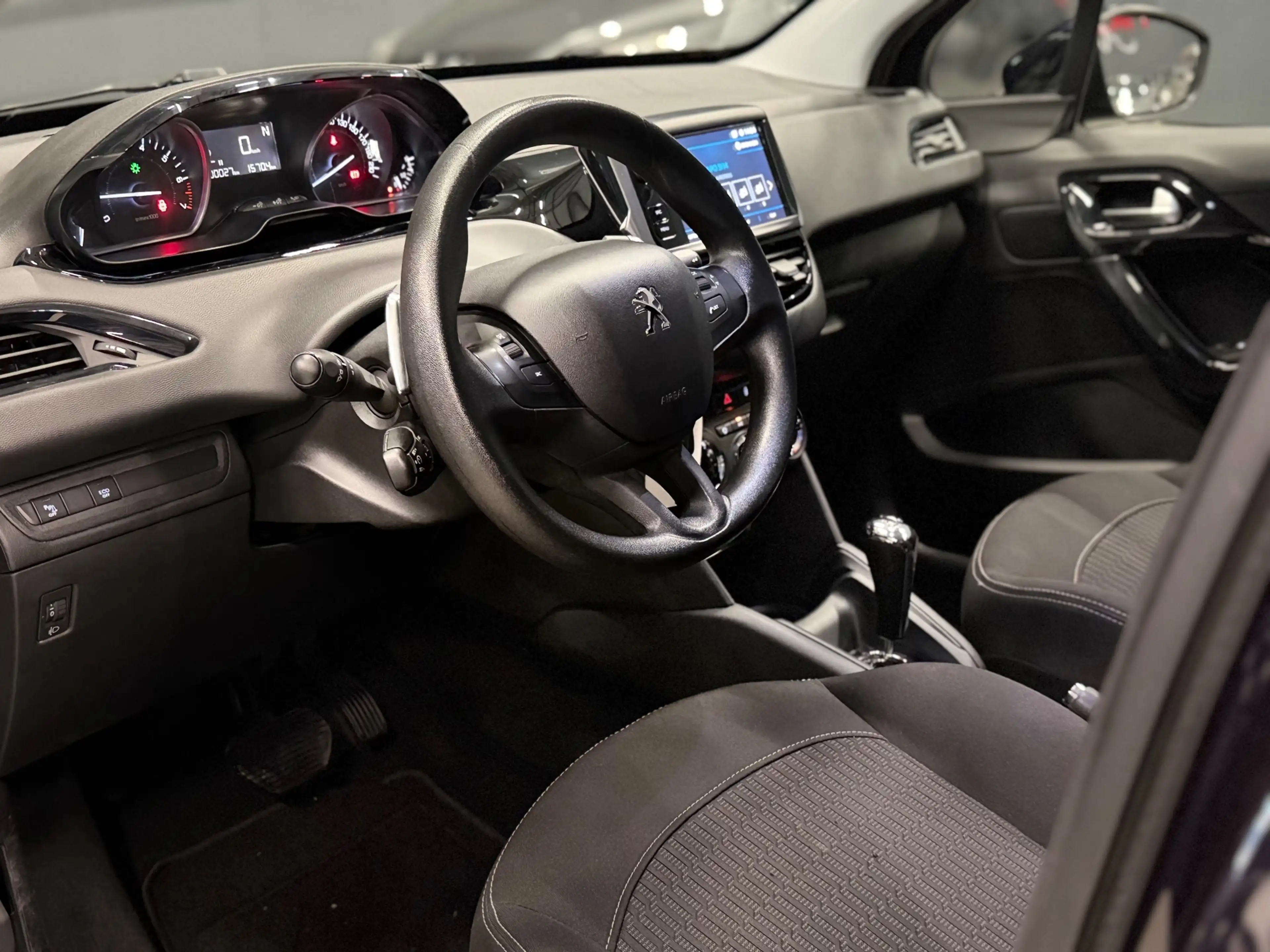 Peugeot 208 1.2 PureTech Active AUTOMAAT CARPLAY/CRUISE/ISOFIX — photo 7