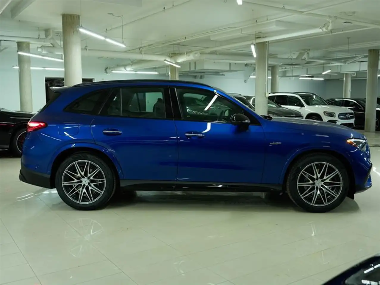 Mercedes-Benz GLC снимка Mercedes-Benz GLC