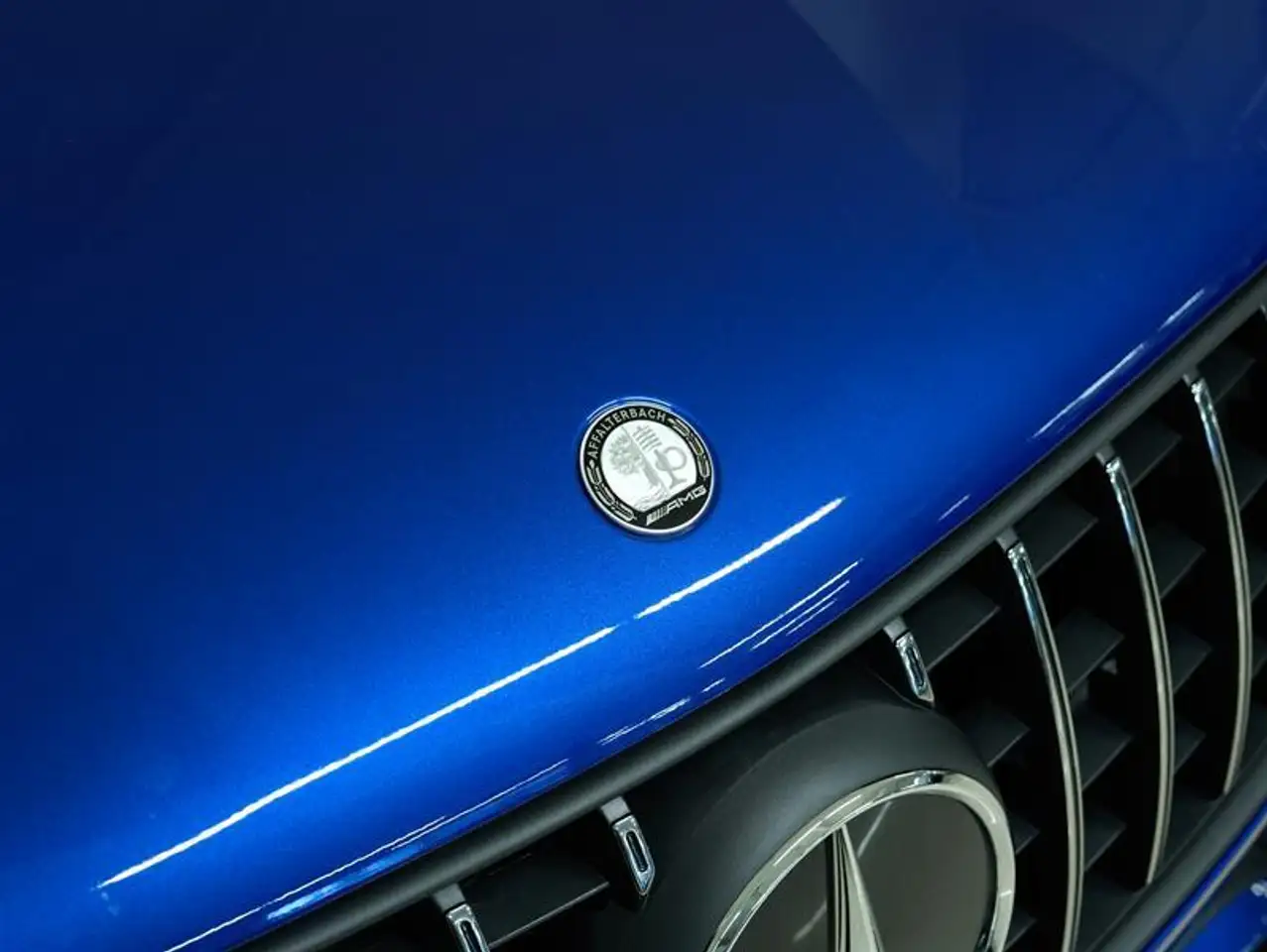 Mercedes-Benz GLC снимка Mercedes-Benz GLC