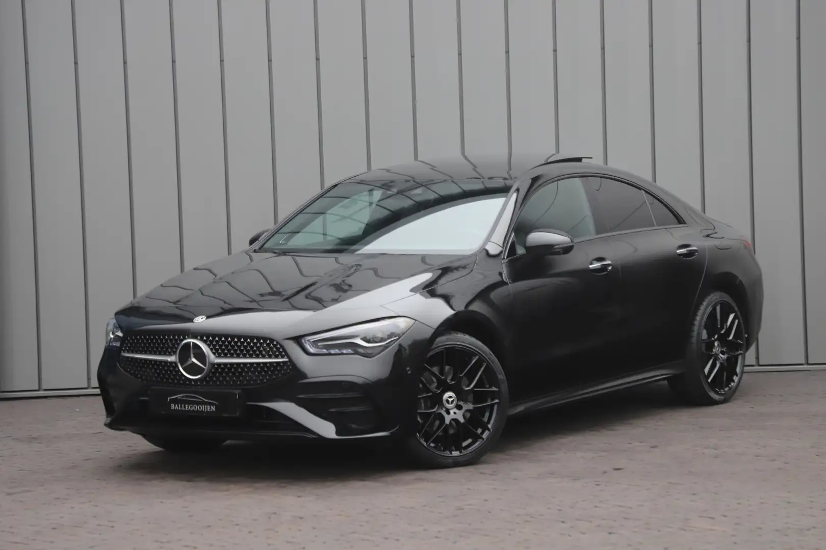 Mercedes-Benz CLA 250 250e AMG | 218PK | Pano | Keyles-go | Sfeerverlich Zwart - 1
