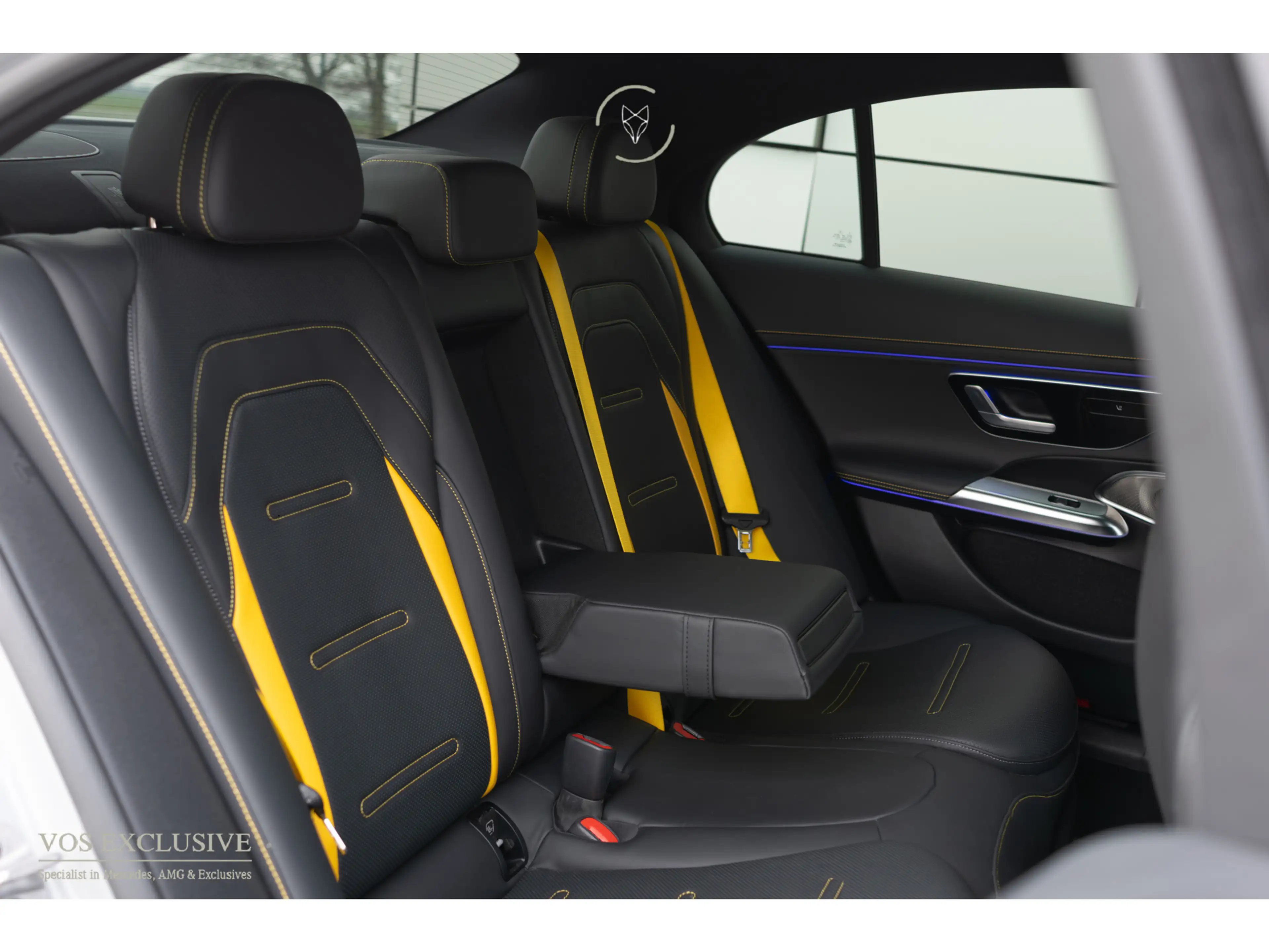 Mercedes-Benz E 53 AMG 4-M Edition 1 Full Carbon in- en exterieur|Bumeste — photo 10