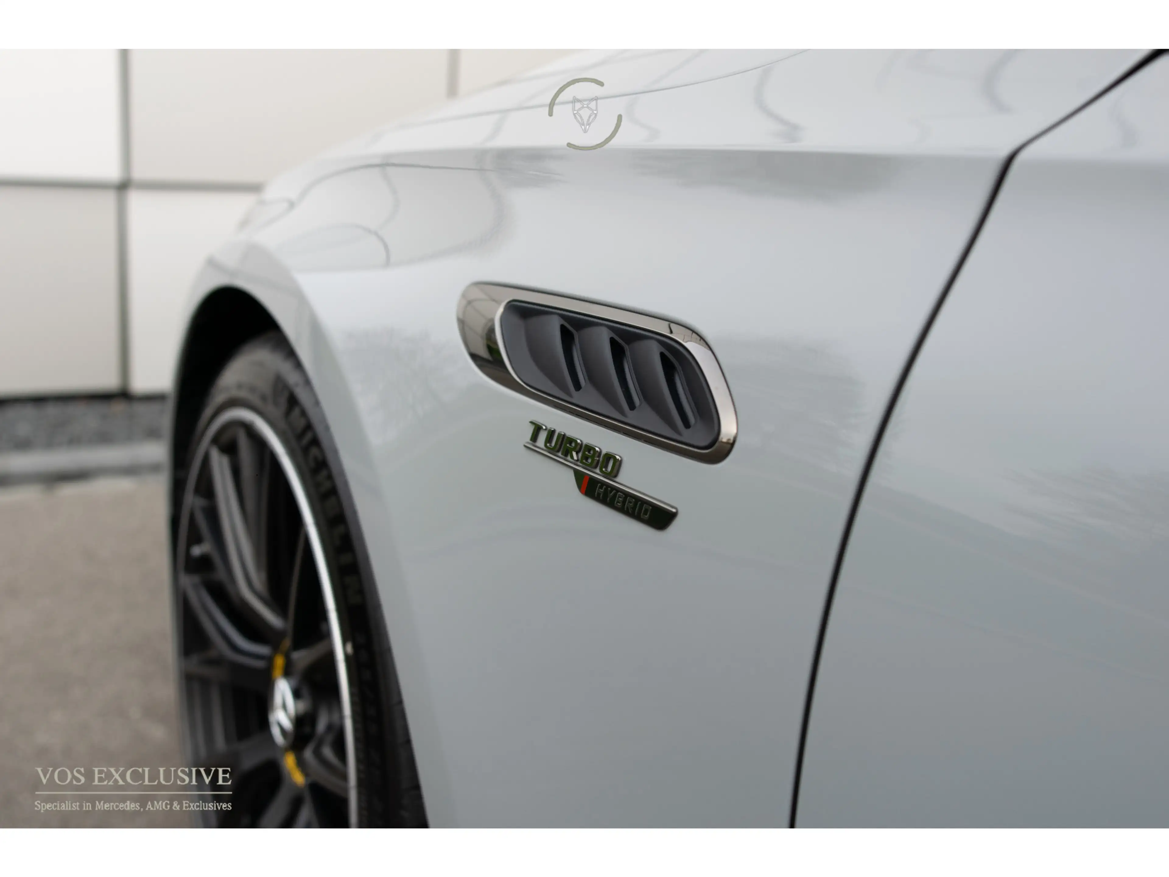 Mercedes-Benz E 53 AMG 4-M Edition 1 Full Carbon in- en exterieur|Bumeste — photo 23